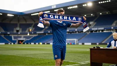 Chris Waddle warns Sheffield Wednesday over Odin Bailey transfer