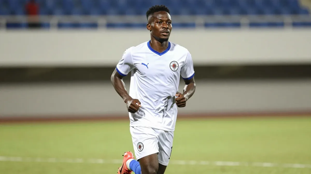 Adama Sidibeh Injury Update Amid Stockport County Exit Promise